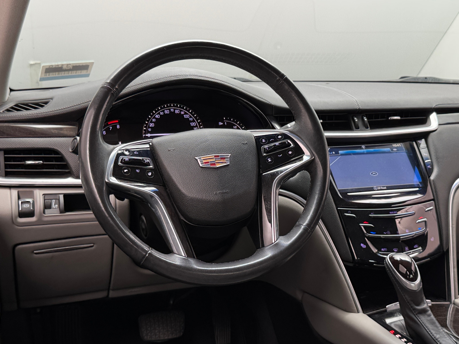 Thumbnail: 2017 Cadillac XTS - 4