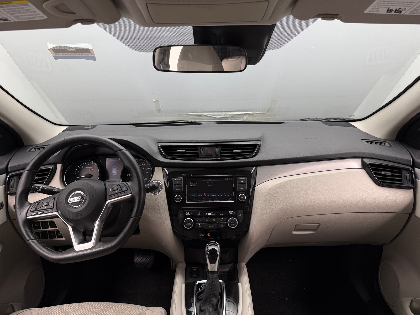 Thumbnail: 2020 Nissan Rogue Sport - 2