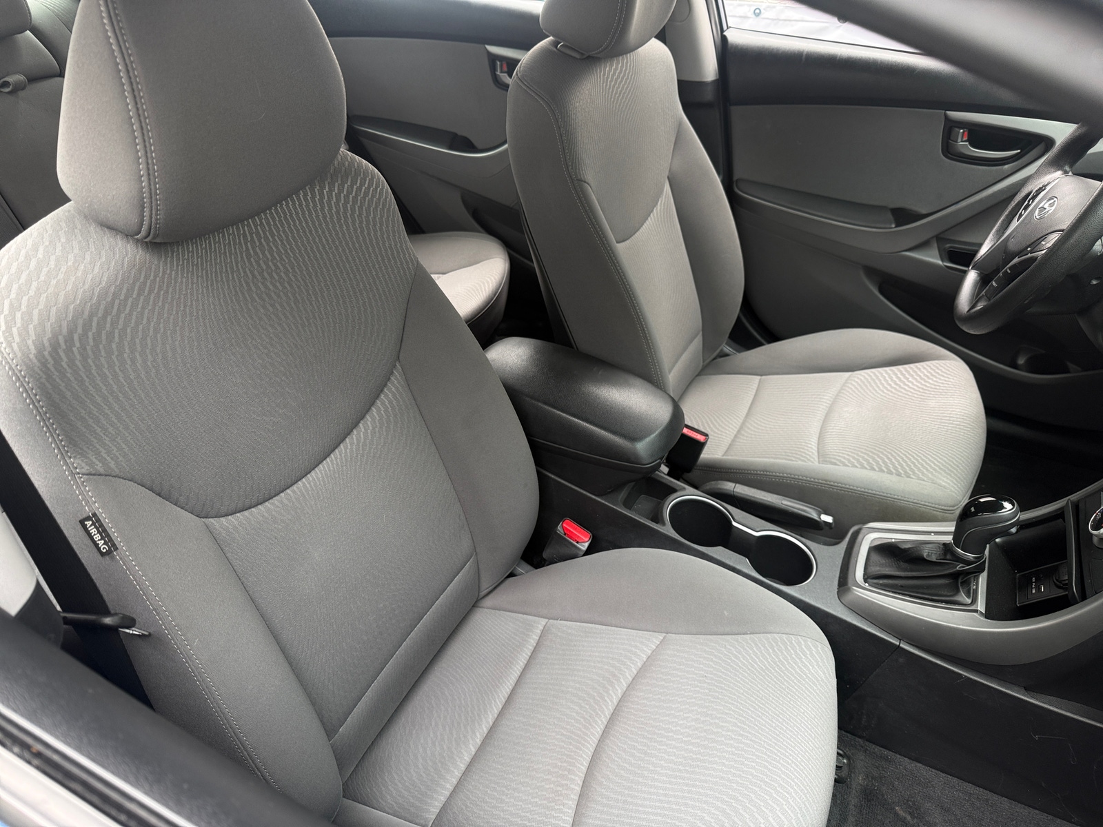Thumbnail: 2016 Hyundai Elantra - 2