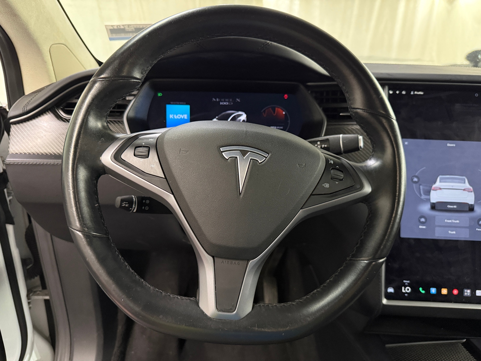 Thumbnail: 2018 Tesla Model X - 4
