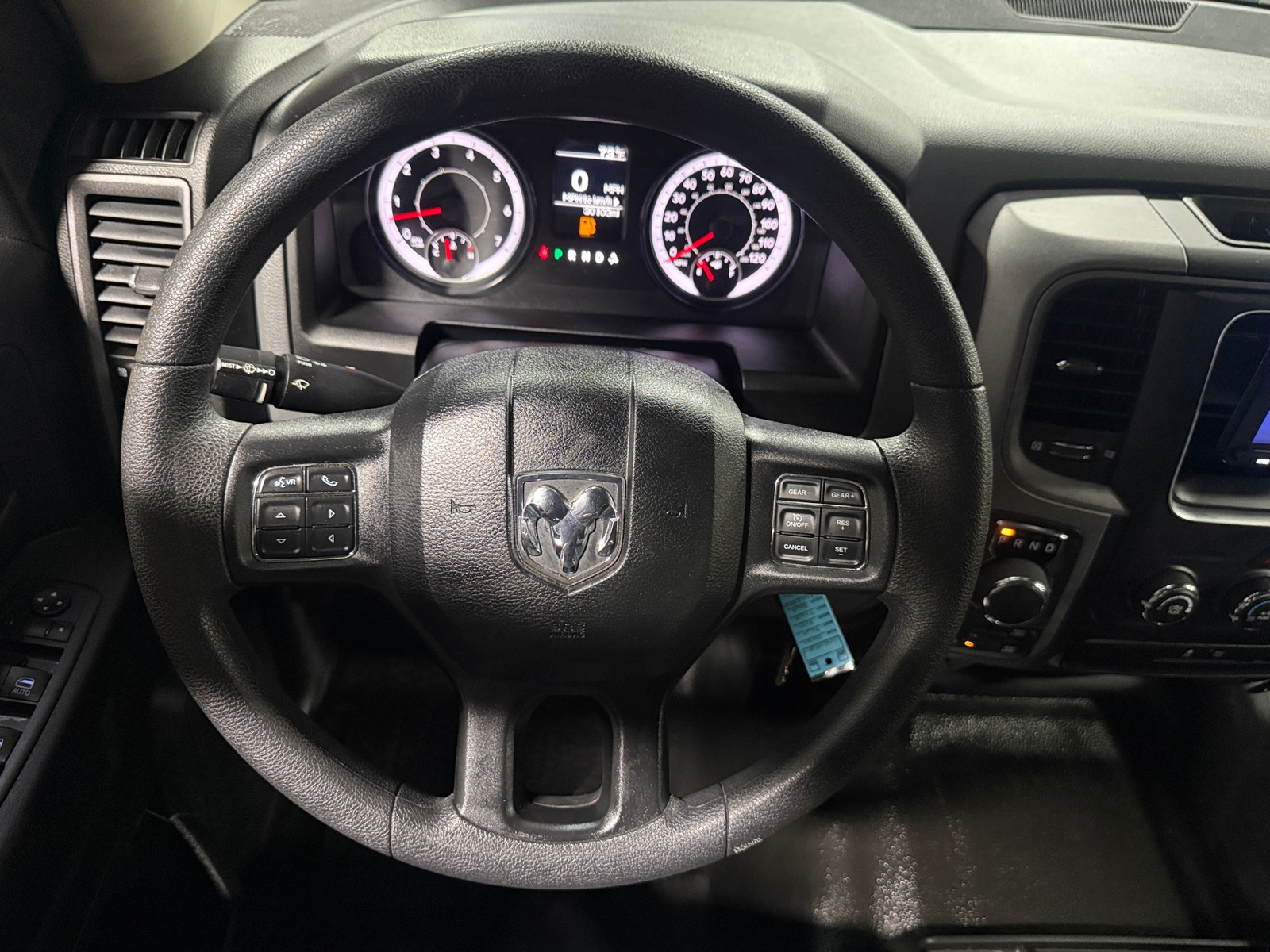 Thumbnail: 2020 RAM 1500 Classic - 5