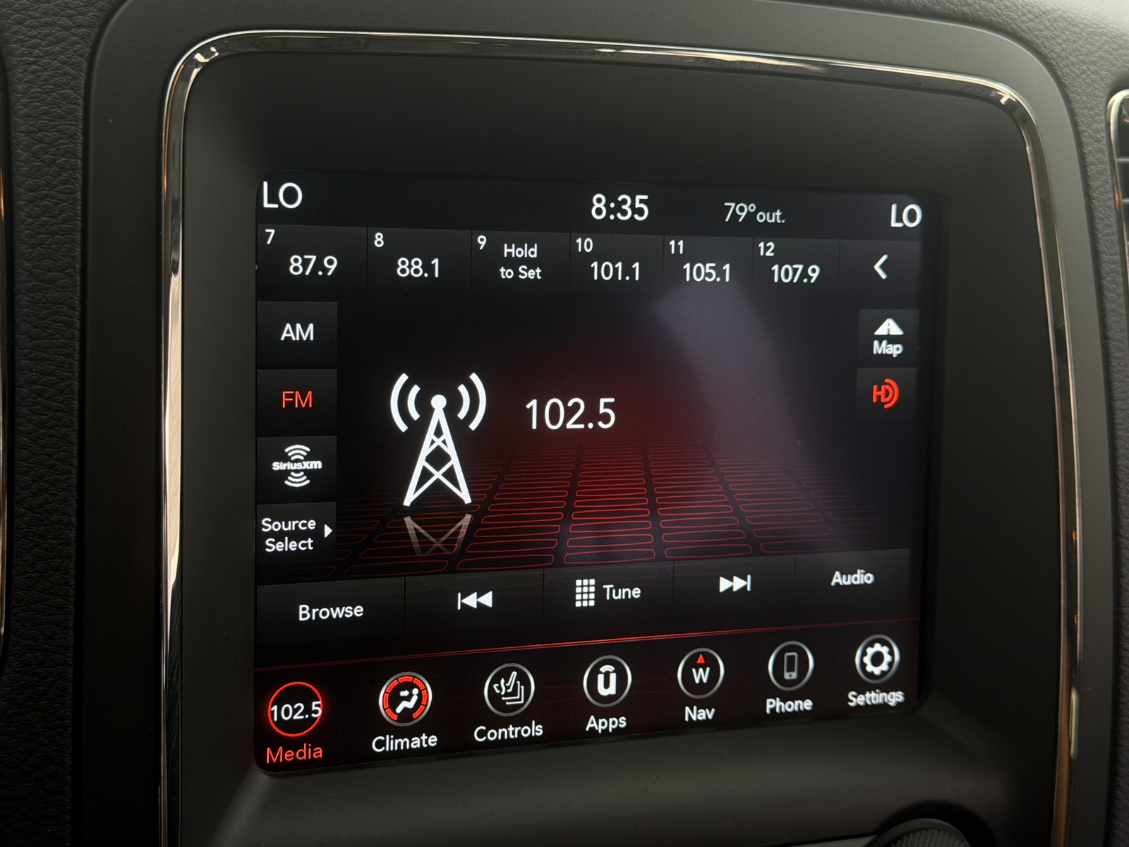 Thumbnail: 2019 Dodge Durango - 4