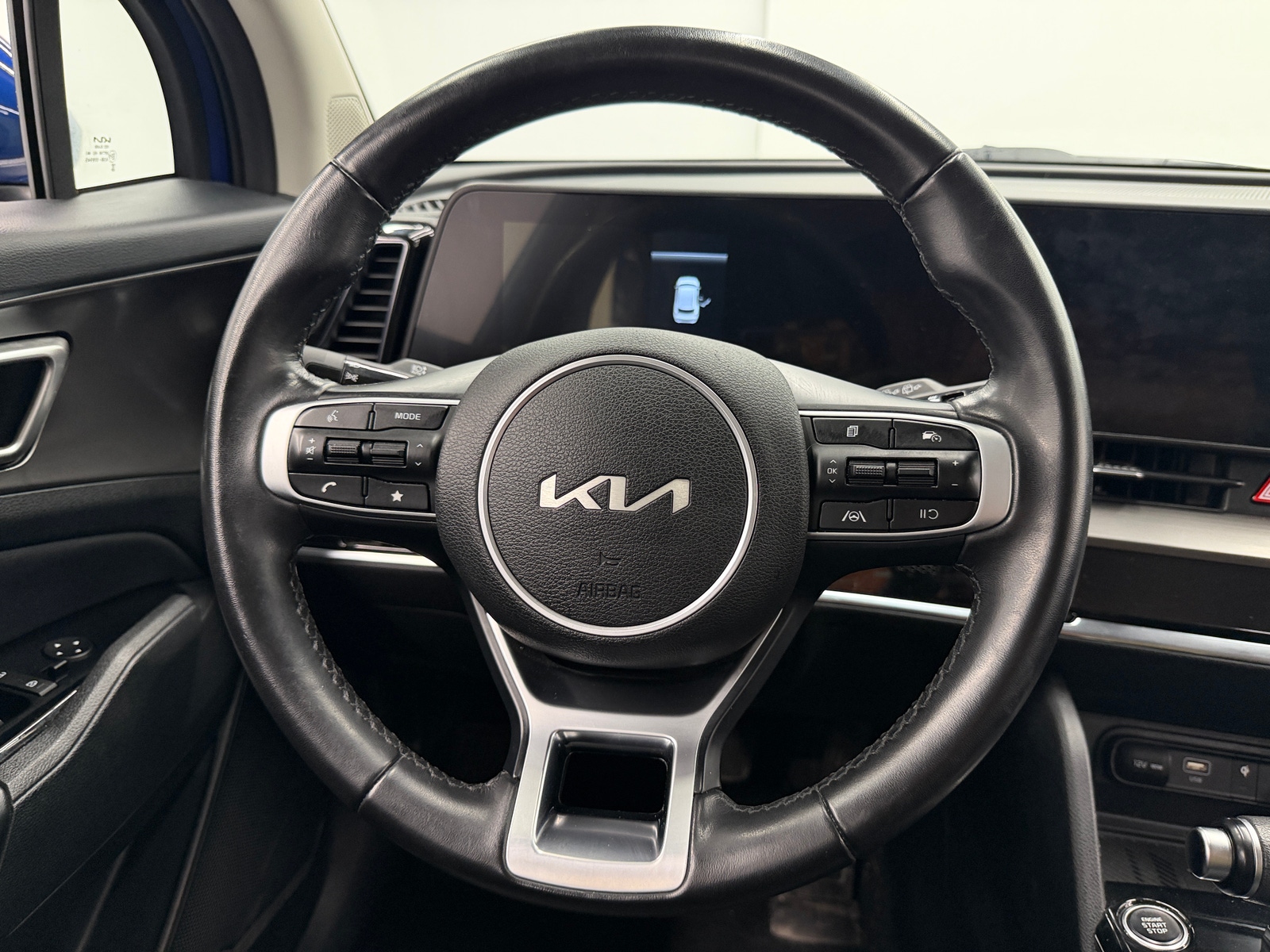 Thumbnail: 2023 Kia Sportage - 4