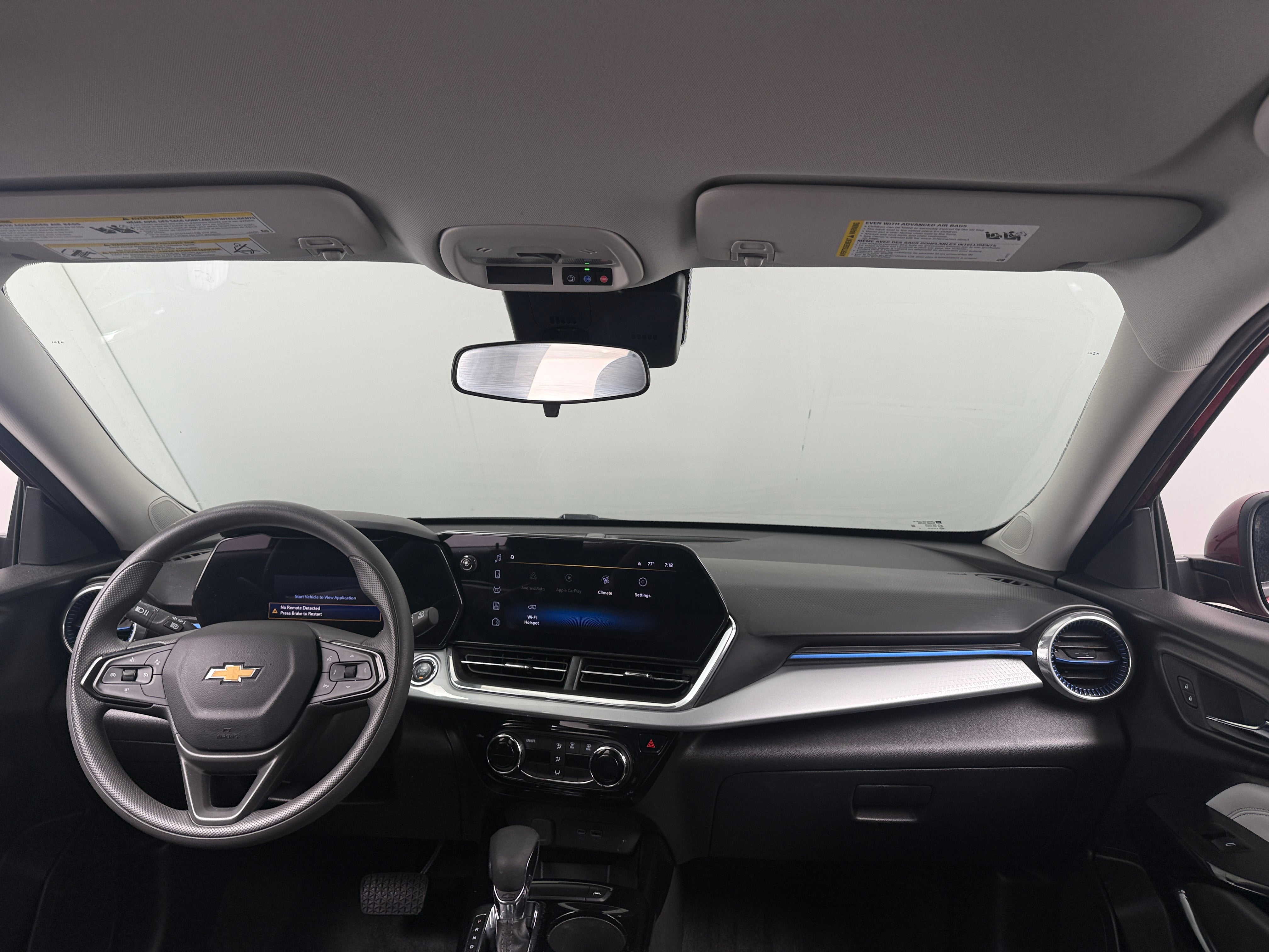 2025 Chevrolet Trax LT - Photo 8