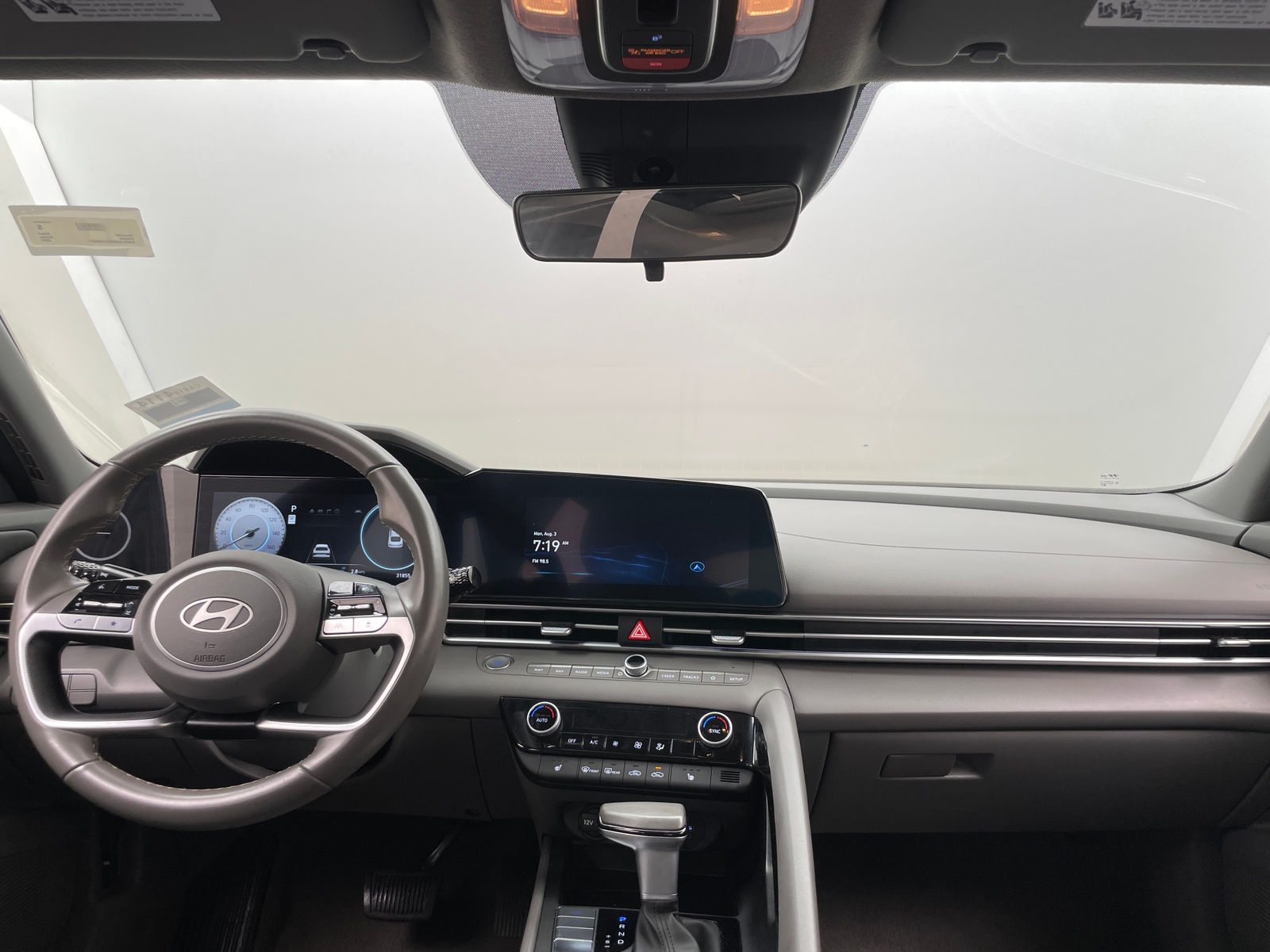 Thumbnail: 2025 Hyundai Elantra - 3
