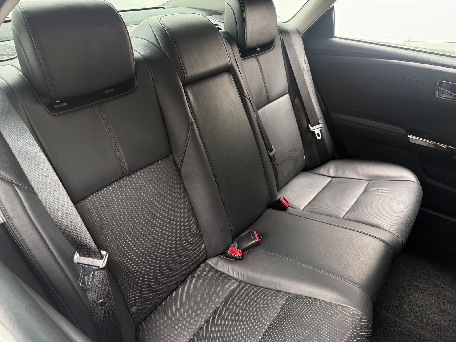 Thumbnail: 2016 Toyota Avalon - 5