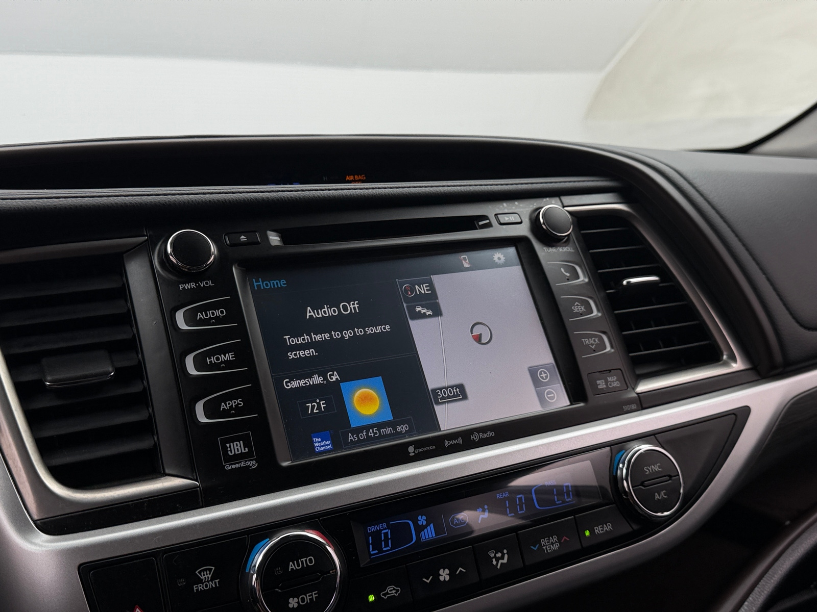 Thumbnail: 2017 Toyota Highlander - 3