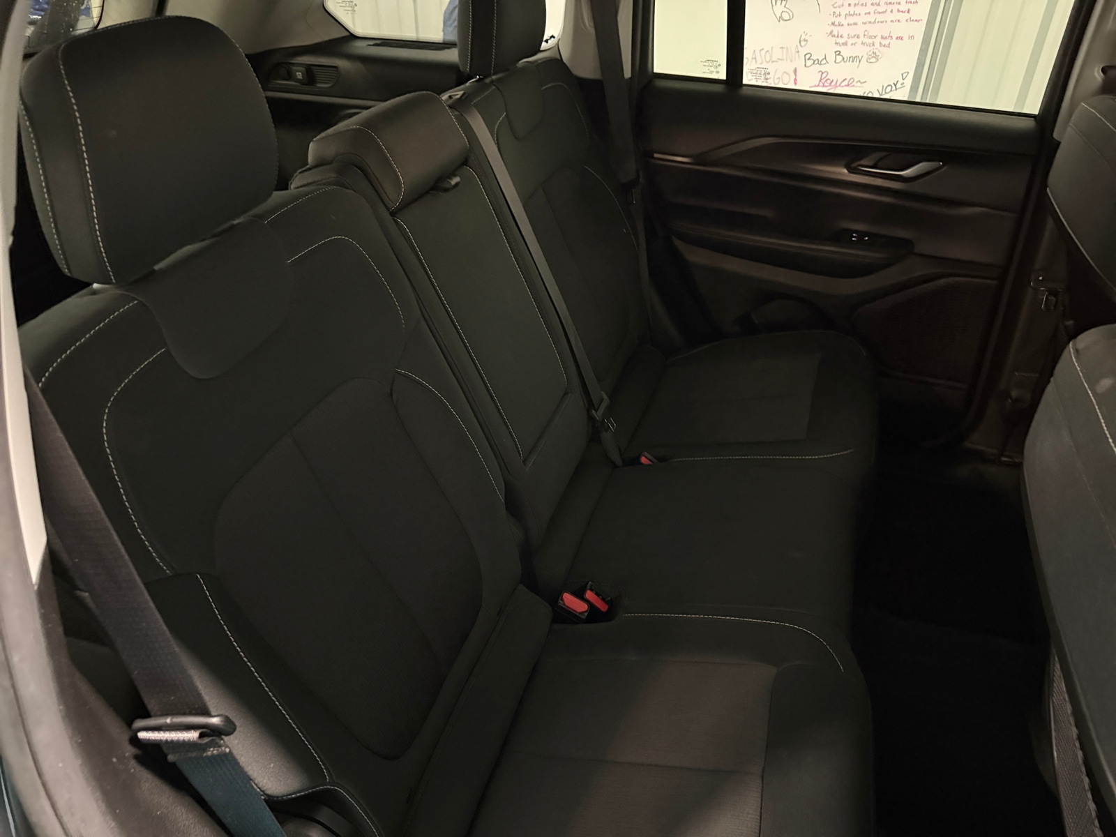 Thumbnail: 2023 Jeep Grand Cherokee - 6