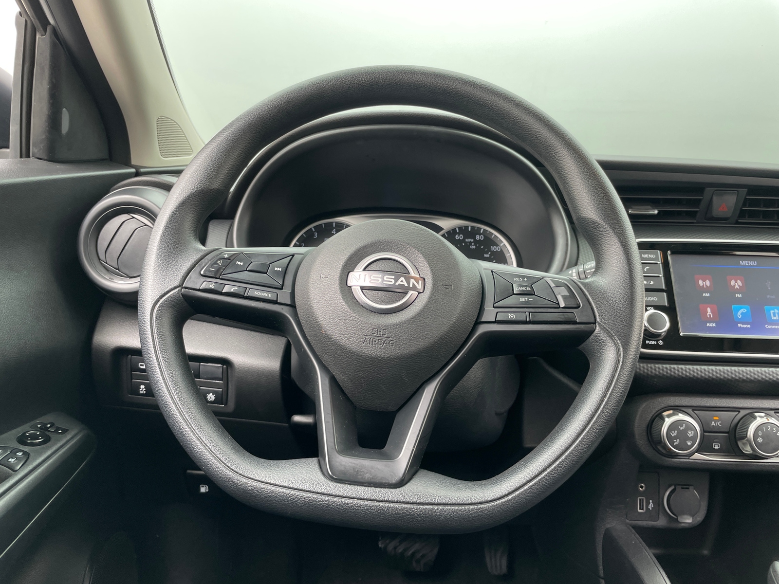 Thumbnail: 2023 Nissan Kicks - 5