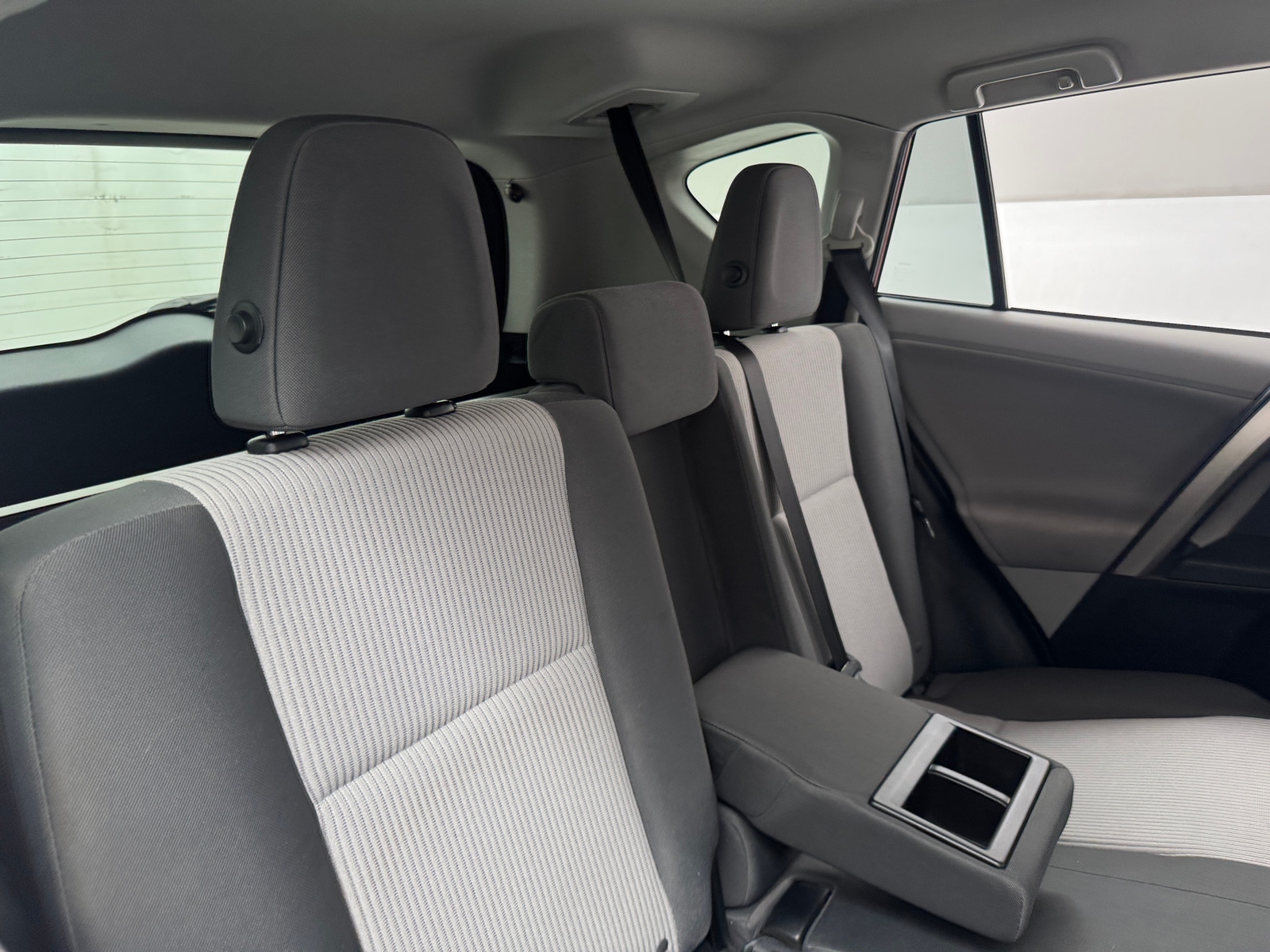 Thumbnail: 2013 Toyota RAV4 - 6