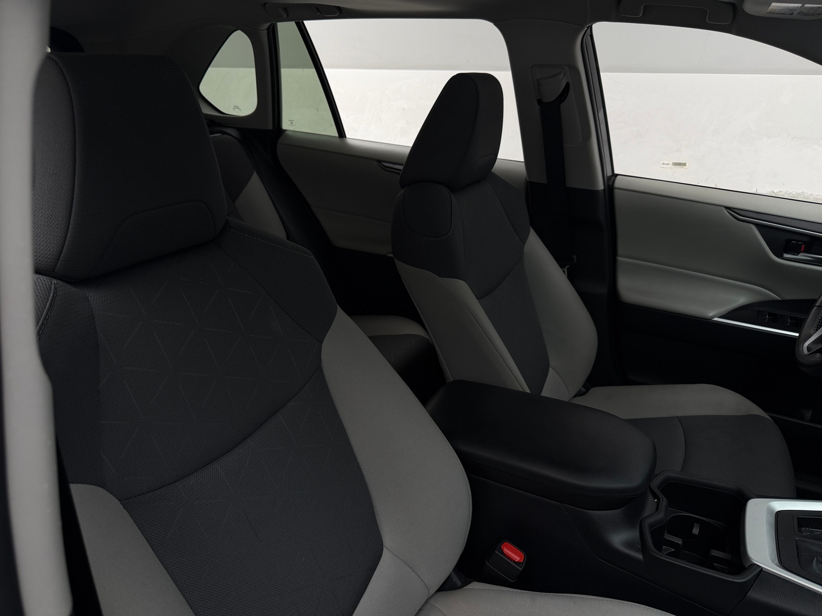 Thumbnail: 2024 Toyota RAV4 - 2