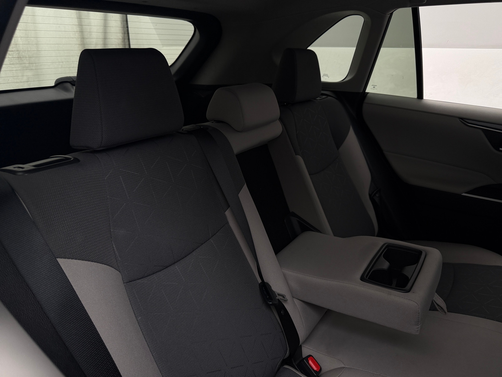 Thumbnail: 2024 Toyota RAV4 - 6