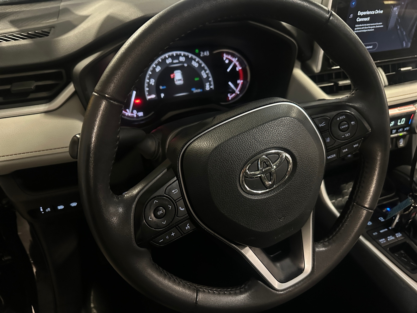 Thumbnail: 2024 Toyota RAV4 - 5