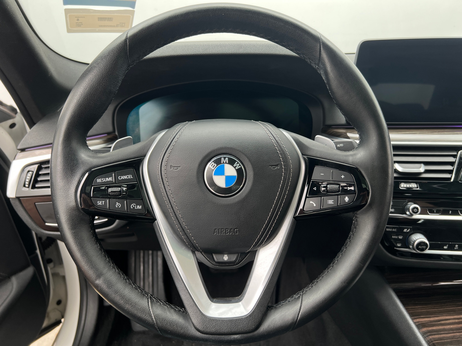 Thumbnail: 2021 BMW 5 Series - 4