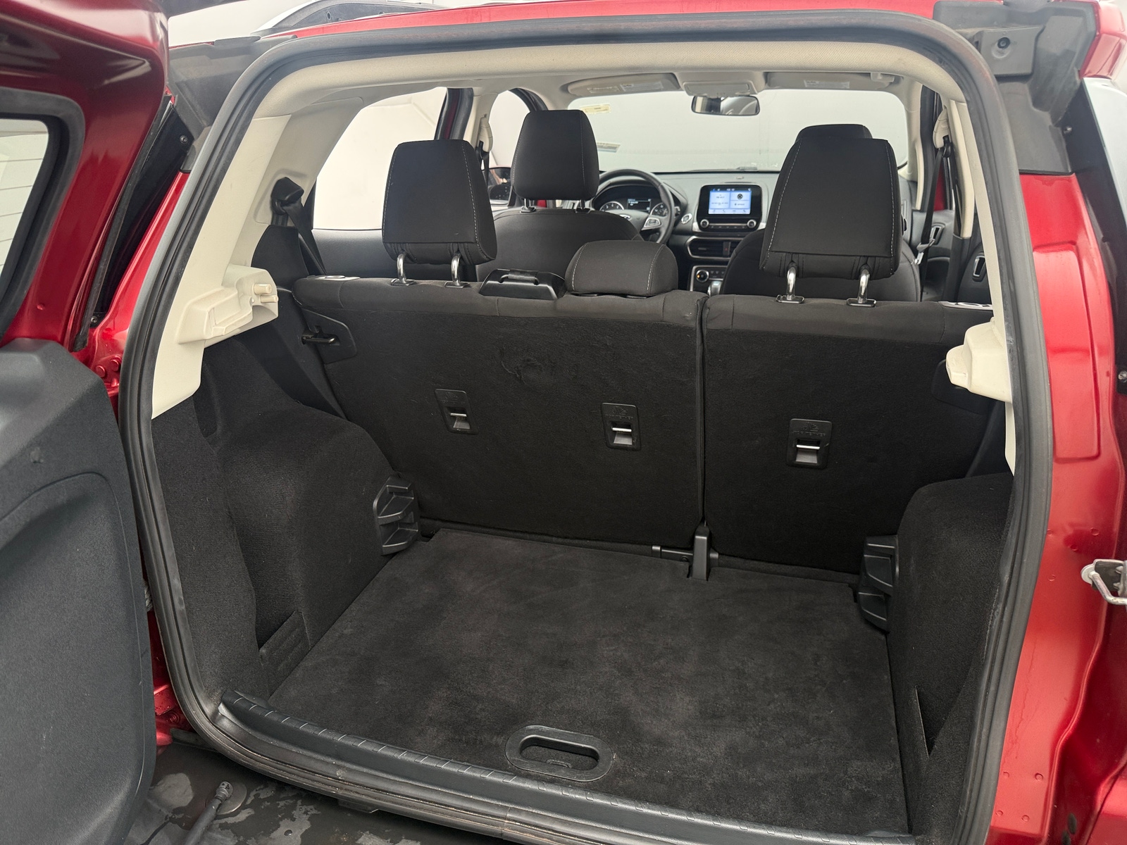 Thumbnail: 2019 Ford EcoSport - 7