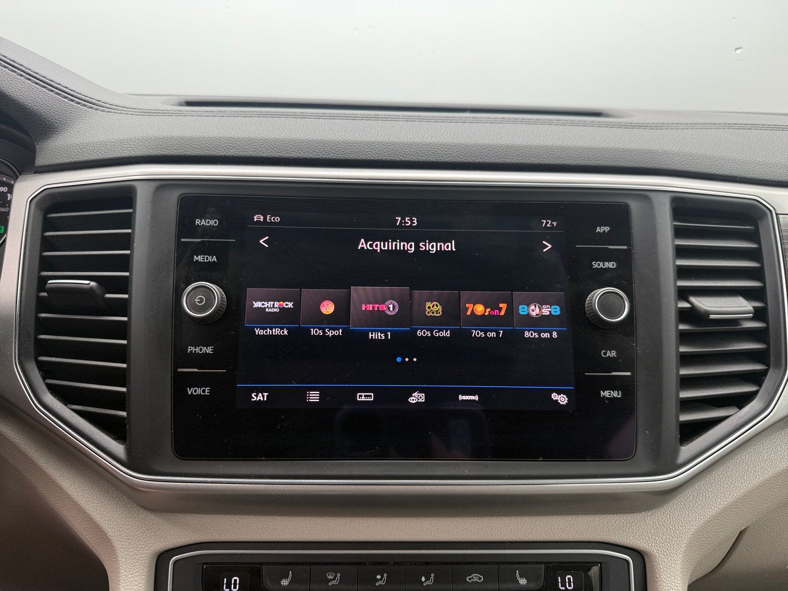 Thumbnail: 2019 Volkswagen Atlas - 3