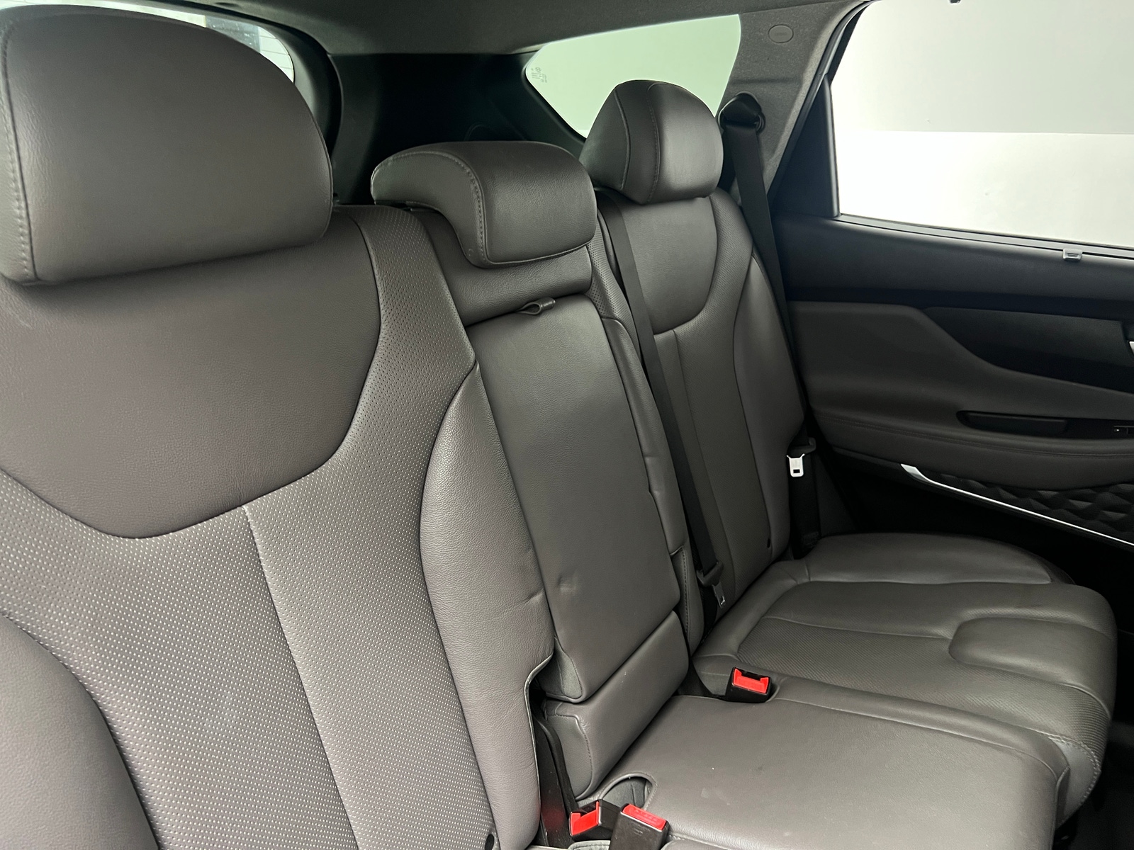 Thumbnail: 2019 Hyundai Santa Fe - 5