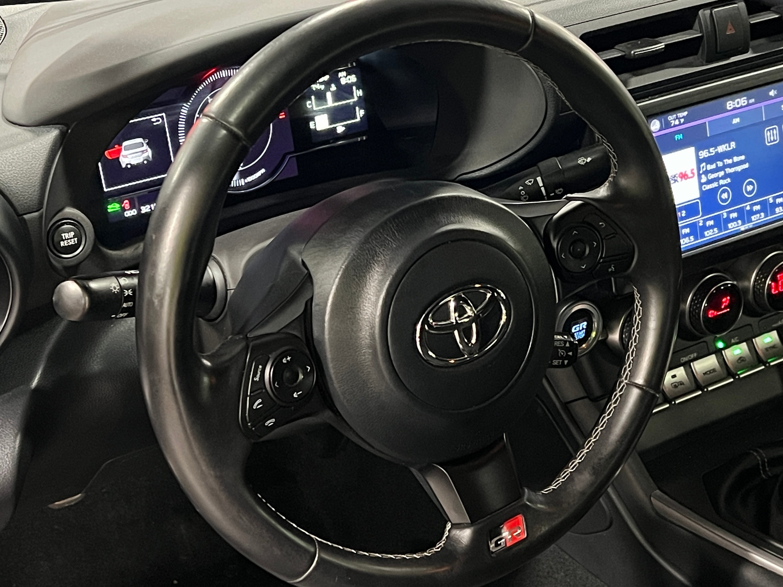 Thumbnail: 2022 Toyota GR86 - 4