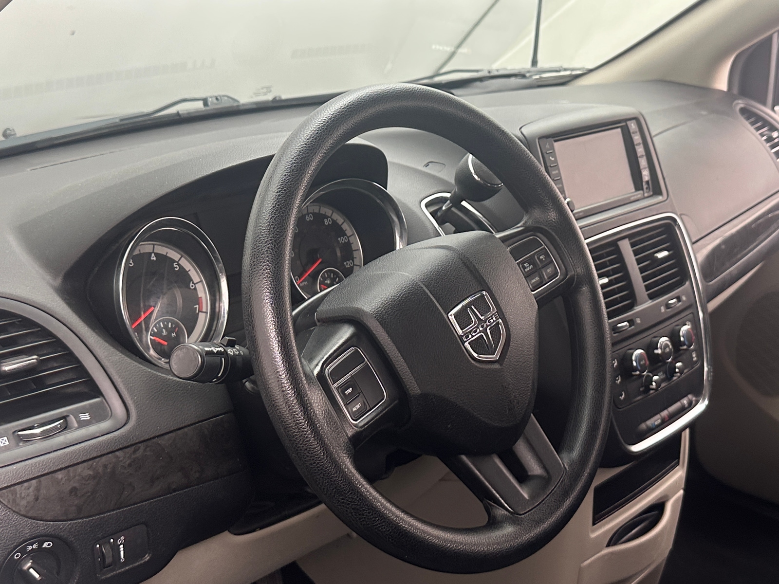 Thumbnail: 2018 Dodge Grand Caravan - 5