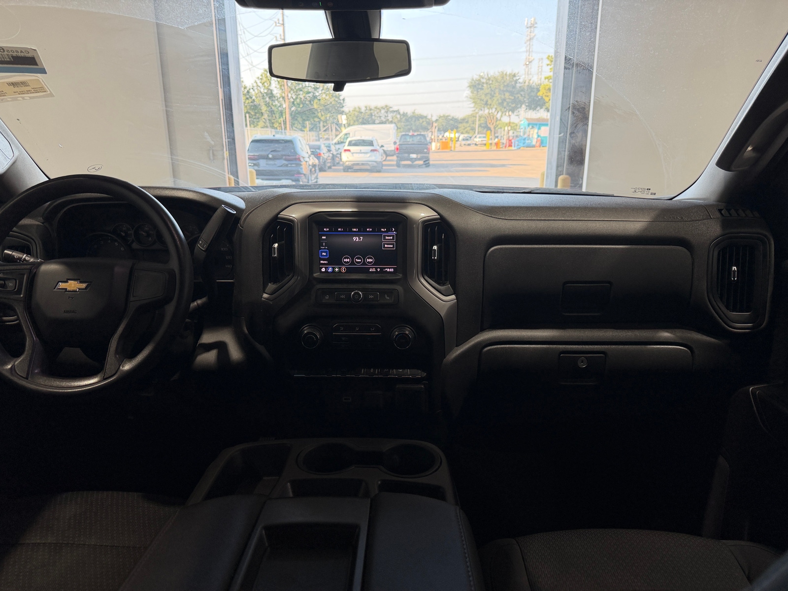 Thumbnail: 2020 Chevrolet Silverado 1500 - 3