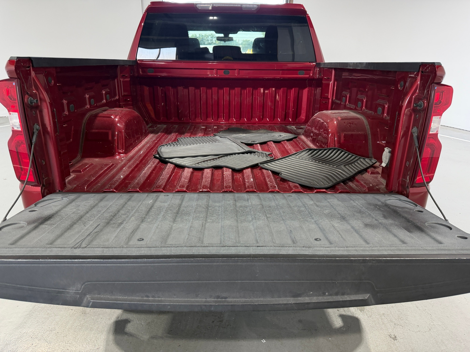 Thumbnail: 2020 Chevrolet Silverado 1500 - 7
