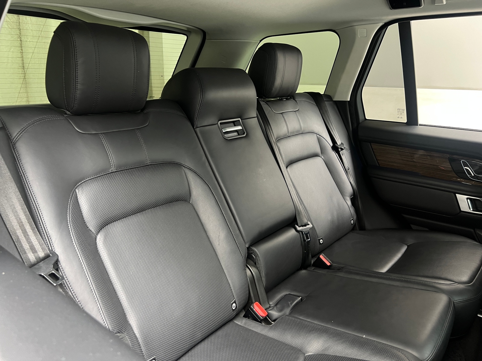 Thumbnail: 2020 Land Rover Range Rover - 5