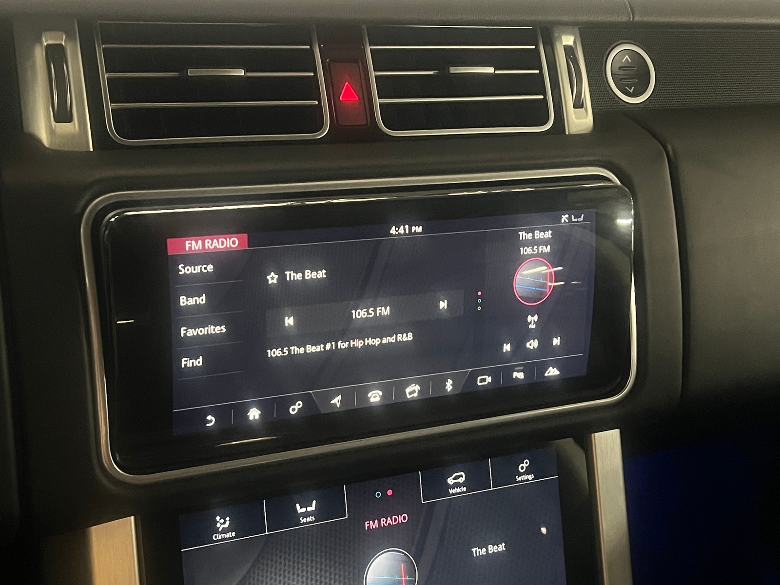 Thumbnail: 2020 Land Rover Range Rover - 3