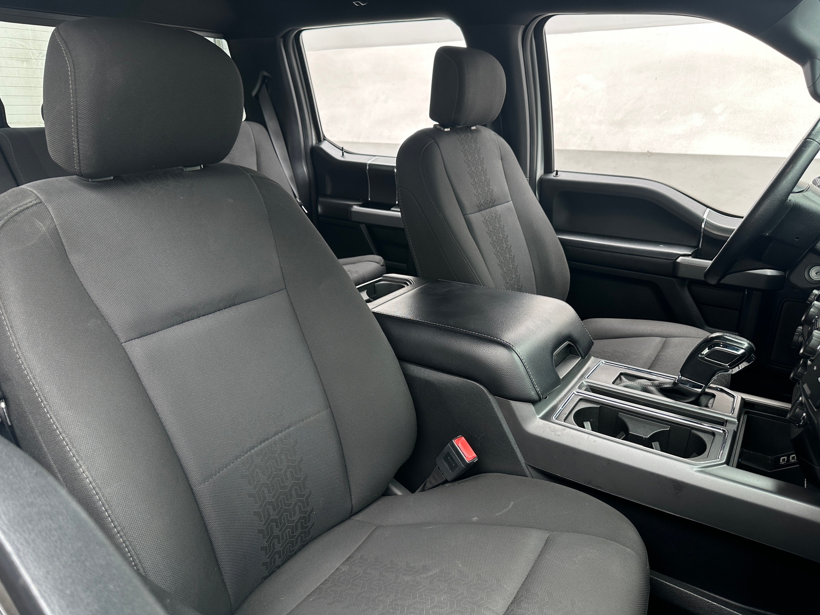 Thumbnail: 2018 Ford Econoline - 2