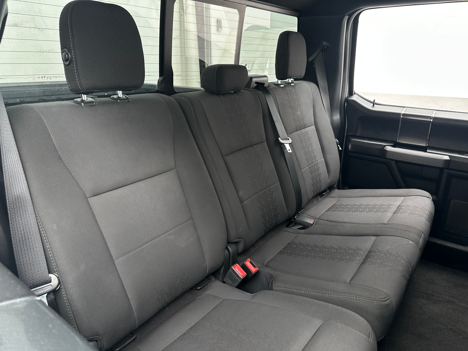 Thumbnail: 2018 Ford Econoline - 6