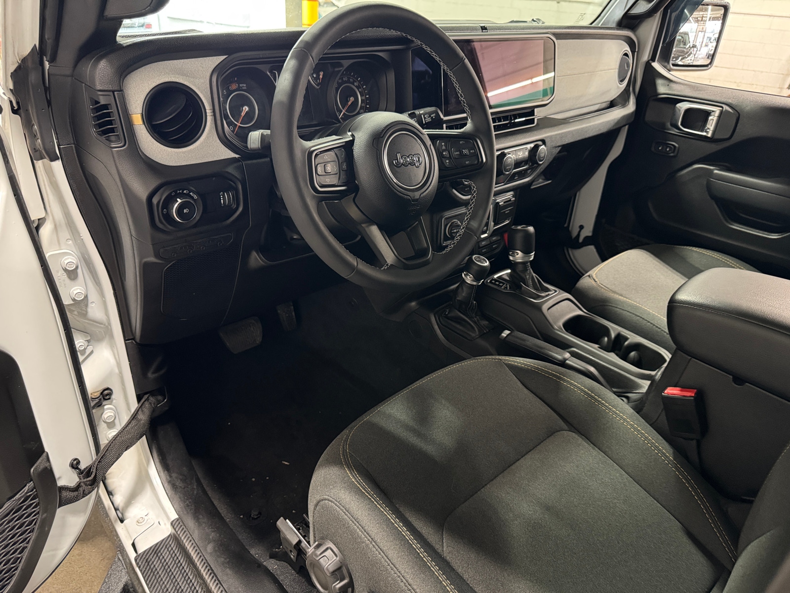 Thumbnail: 2025 Jeep Wrangler - 3