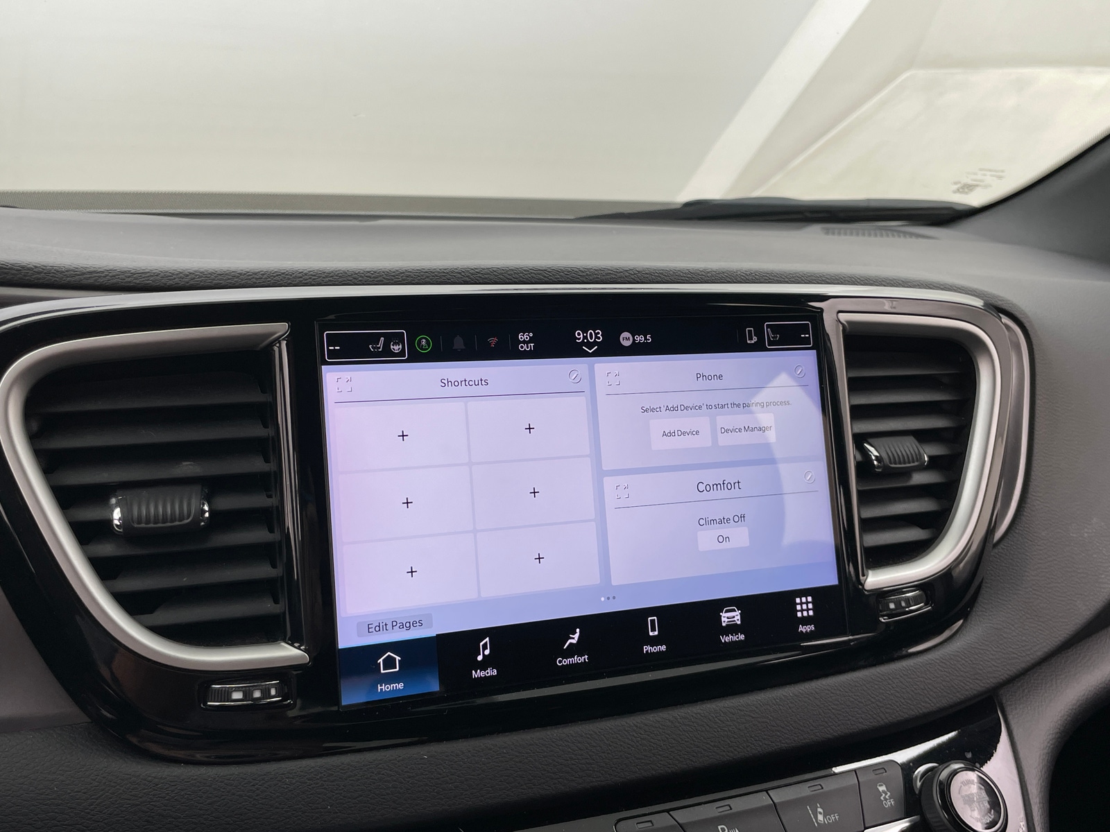Thumbnail: 2025 Chrysler Pacifica - 3