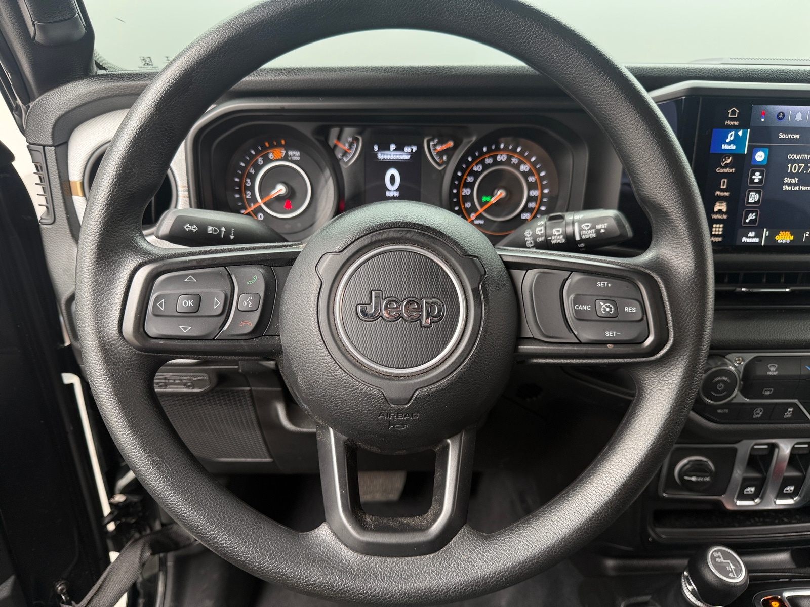 Thumbnail: 2026 Jeep Wrangler - 5