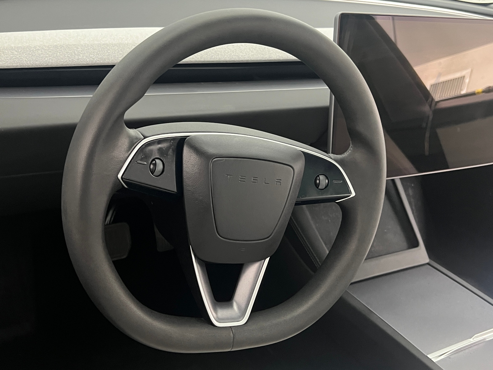 Thumbnail: 2025 Tesla Model 3 - 4