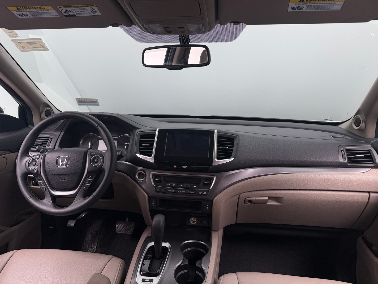 Thumbnail: 2016 Honda Pilot - 2