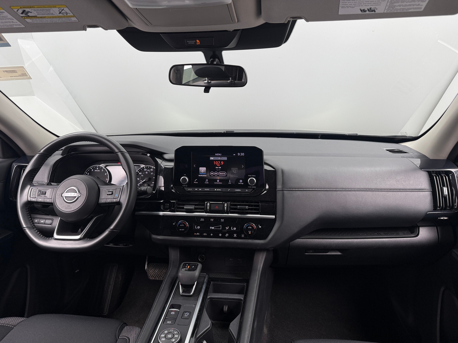 Thumbnail: 2025 Nissan Pathfinder - 3