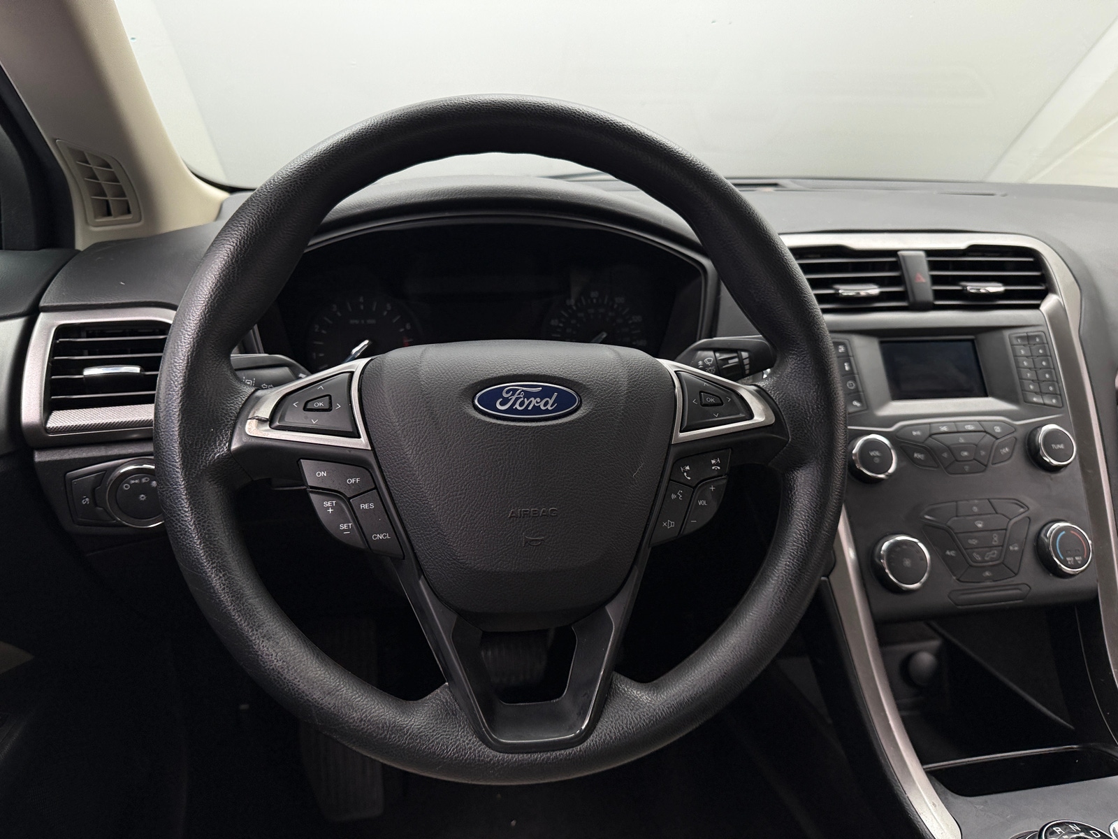 Thumbnail: 2020 Ford Fusion - 5