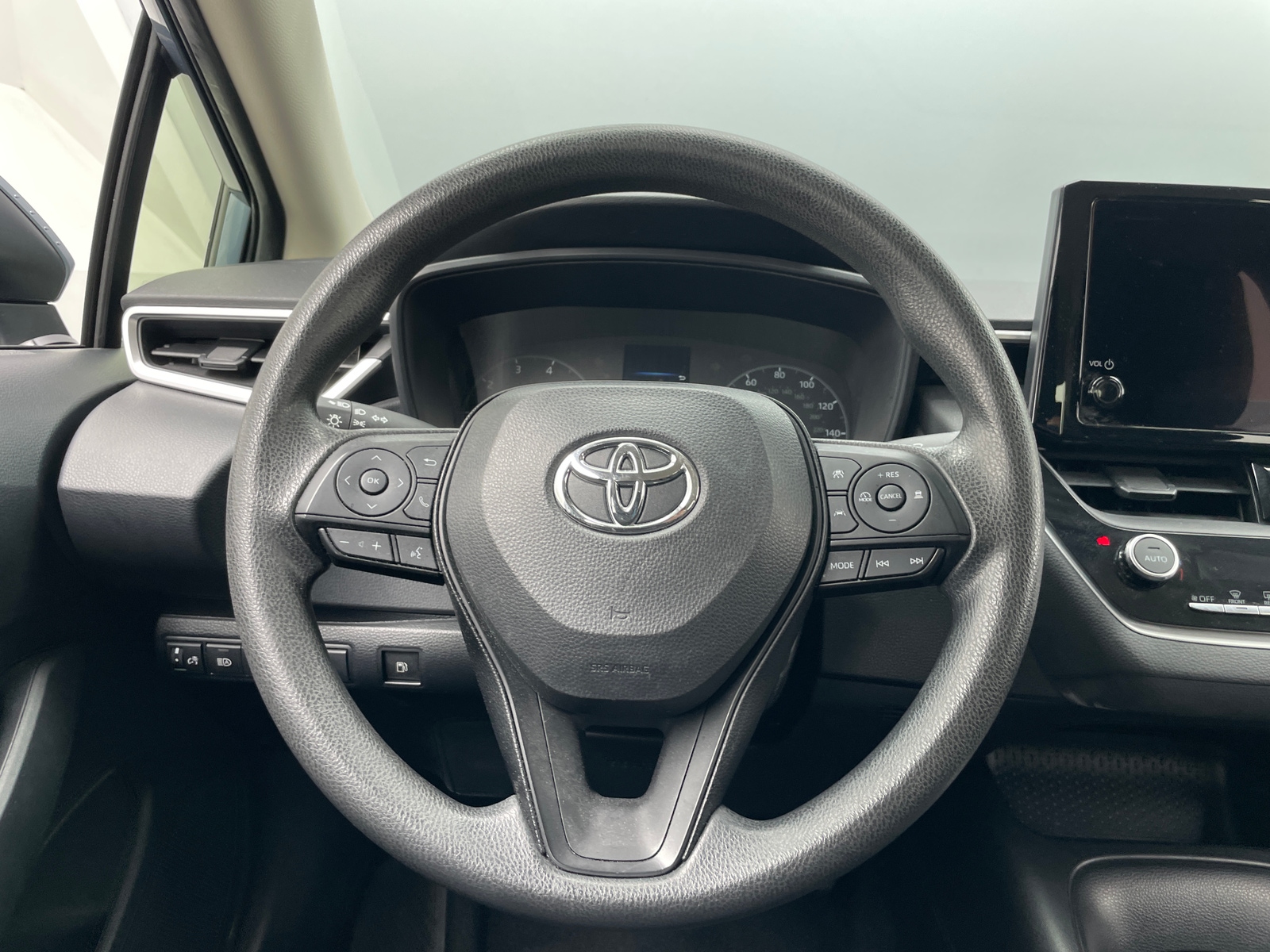 Thumbnail: 2023 Toyota Corolla - 5