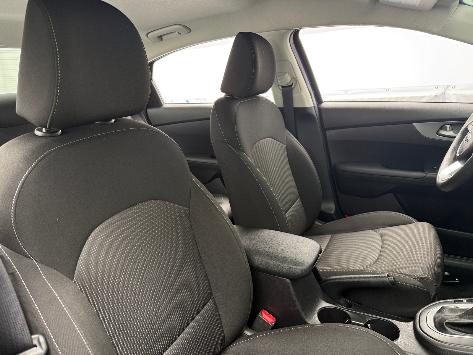 Thumbnail: 2021 Kia Forte - 2
