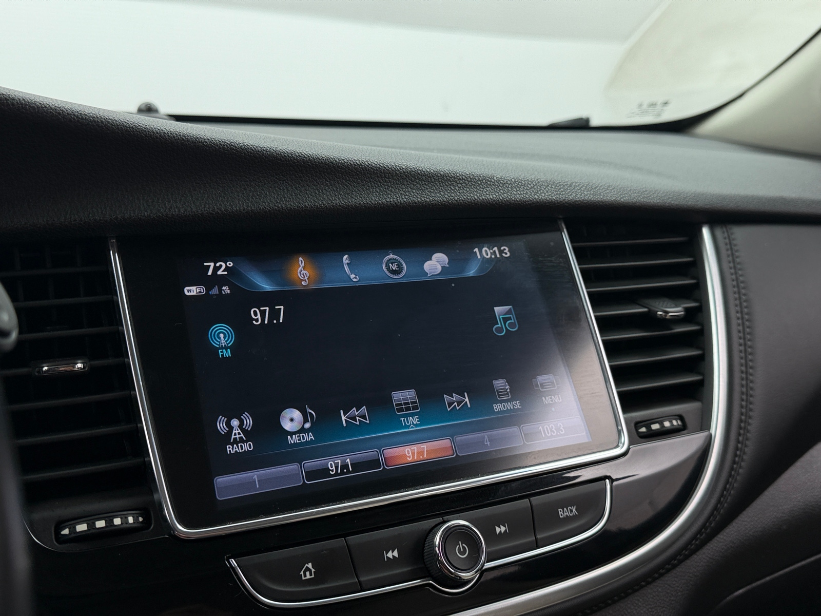Thumbnail: 2017 Buick Encore - 3