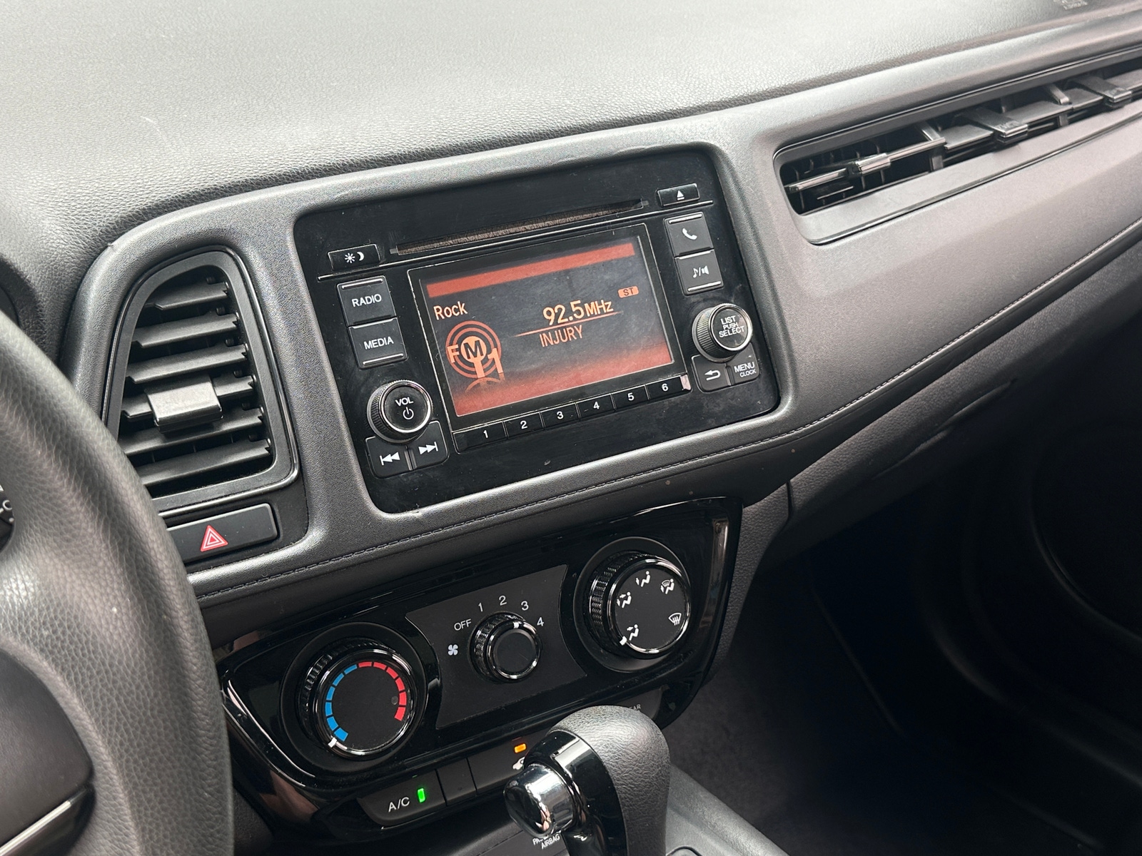 Thumbnail: 2022 Honda HR-V - 4