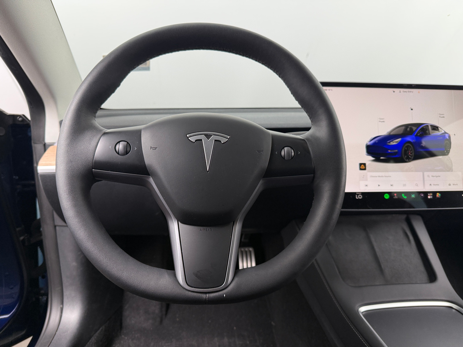 Thumbnail: 2023 Tesla Model 3 - 4