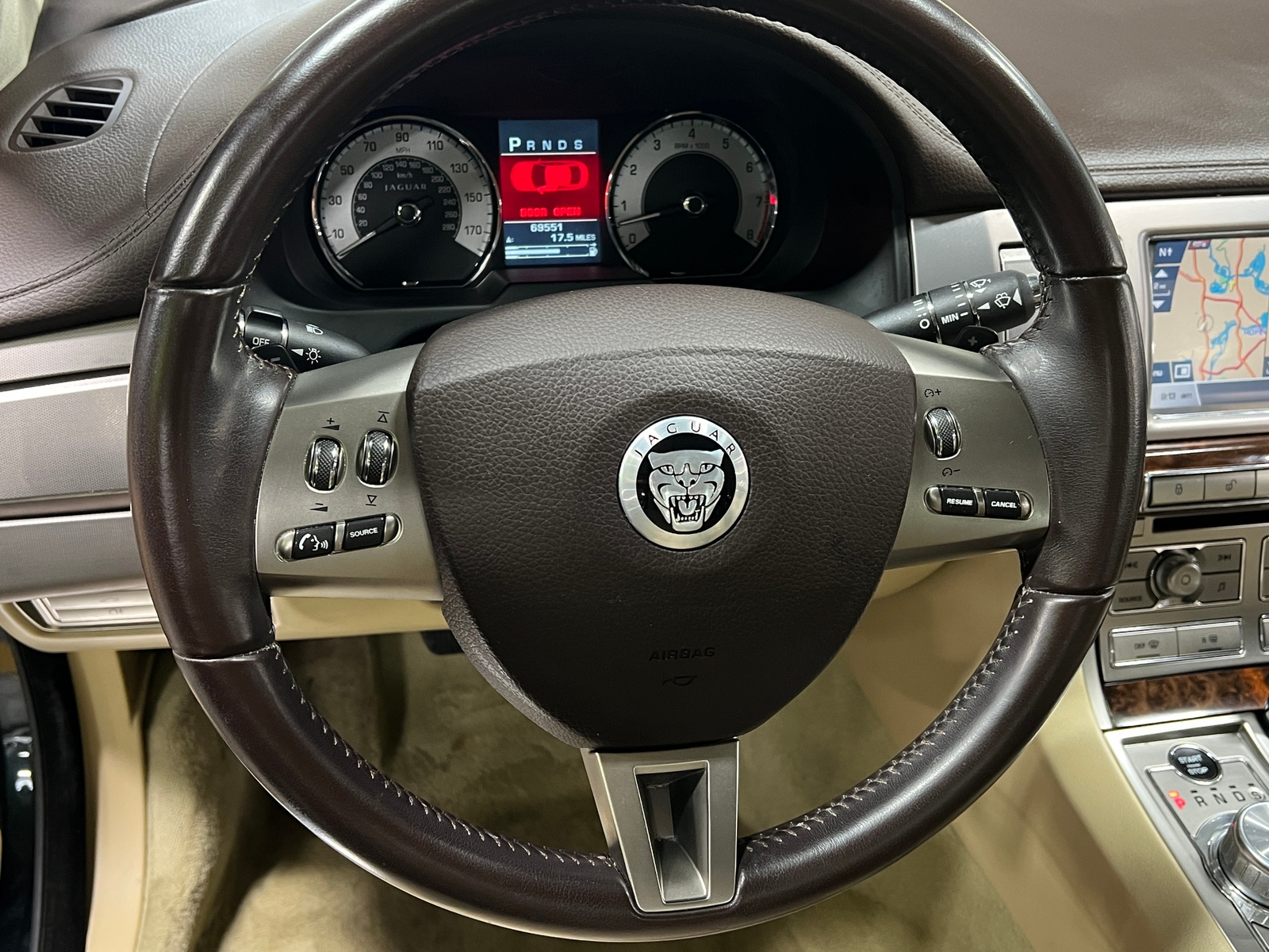Thumbnail: 2011 Jaguar XF - 4