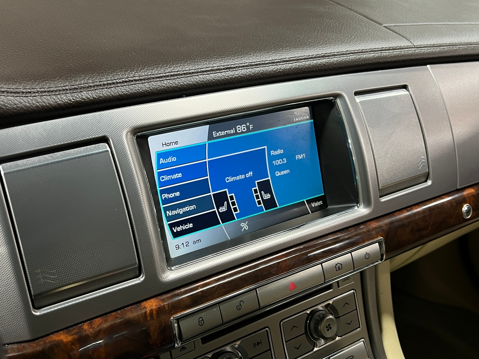 Thumbnail: 2011 Jaguar XF - 3