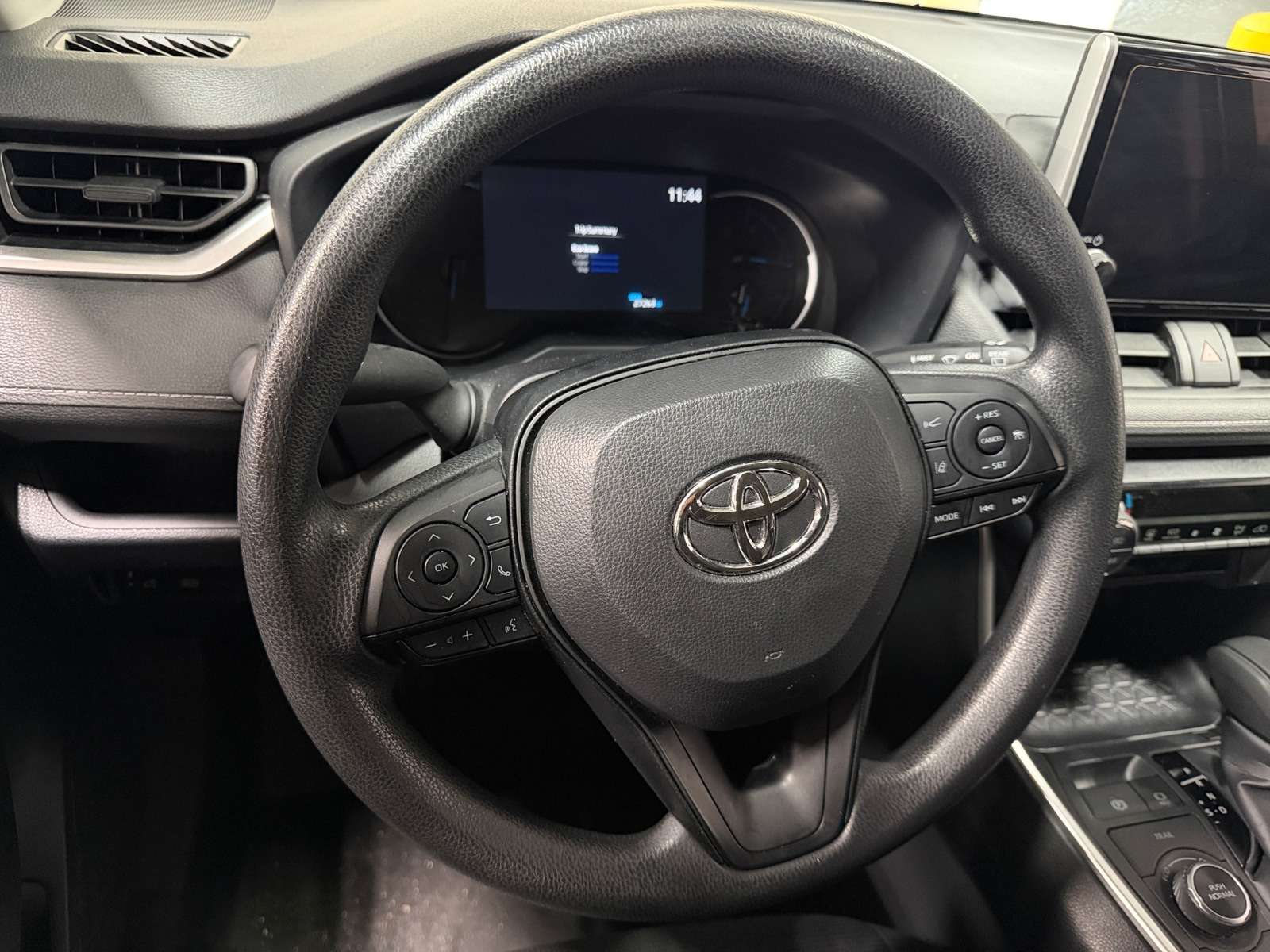 Thumbnail: 2025 Toyota RAV4 - 5