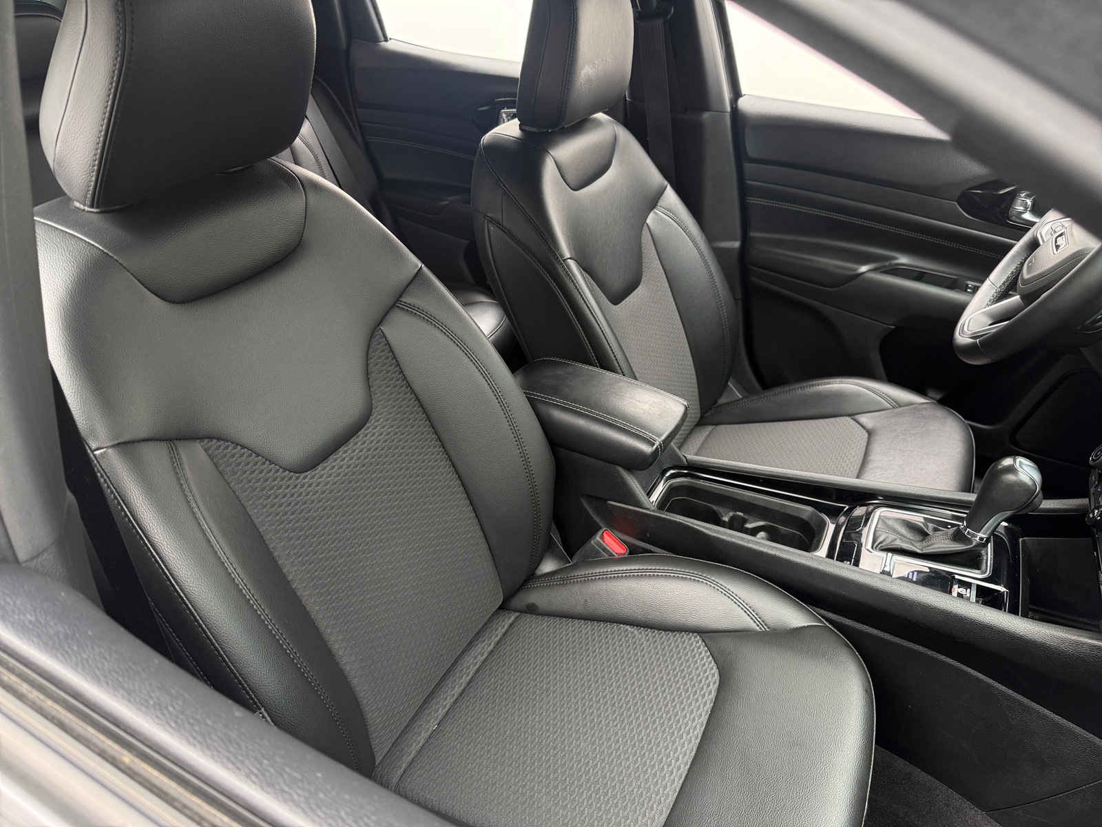 Thumbnail: 2022 Jeep Compass - 2