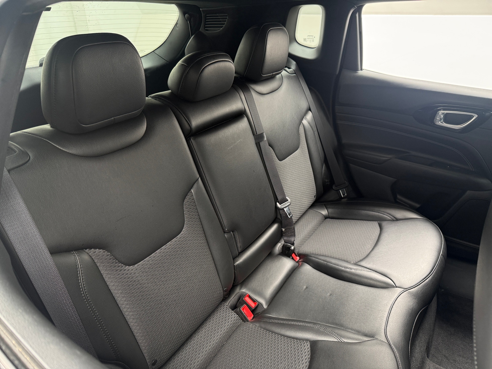 Thumbnail: 2022 Jeep Compass - 6