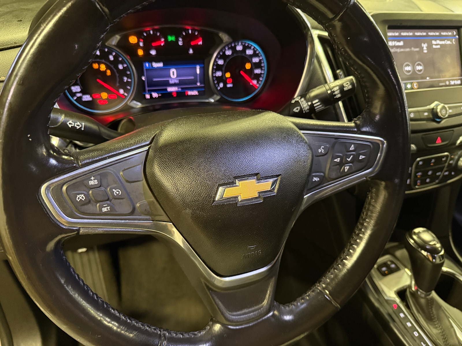 Thumbnail: 2019 Chevrolet Equinox - 5