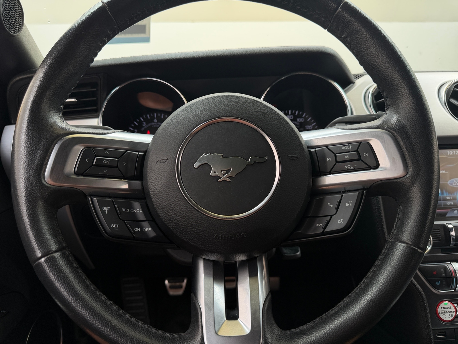 Thumbnail: 2015 Ford Mustang - 3