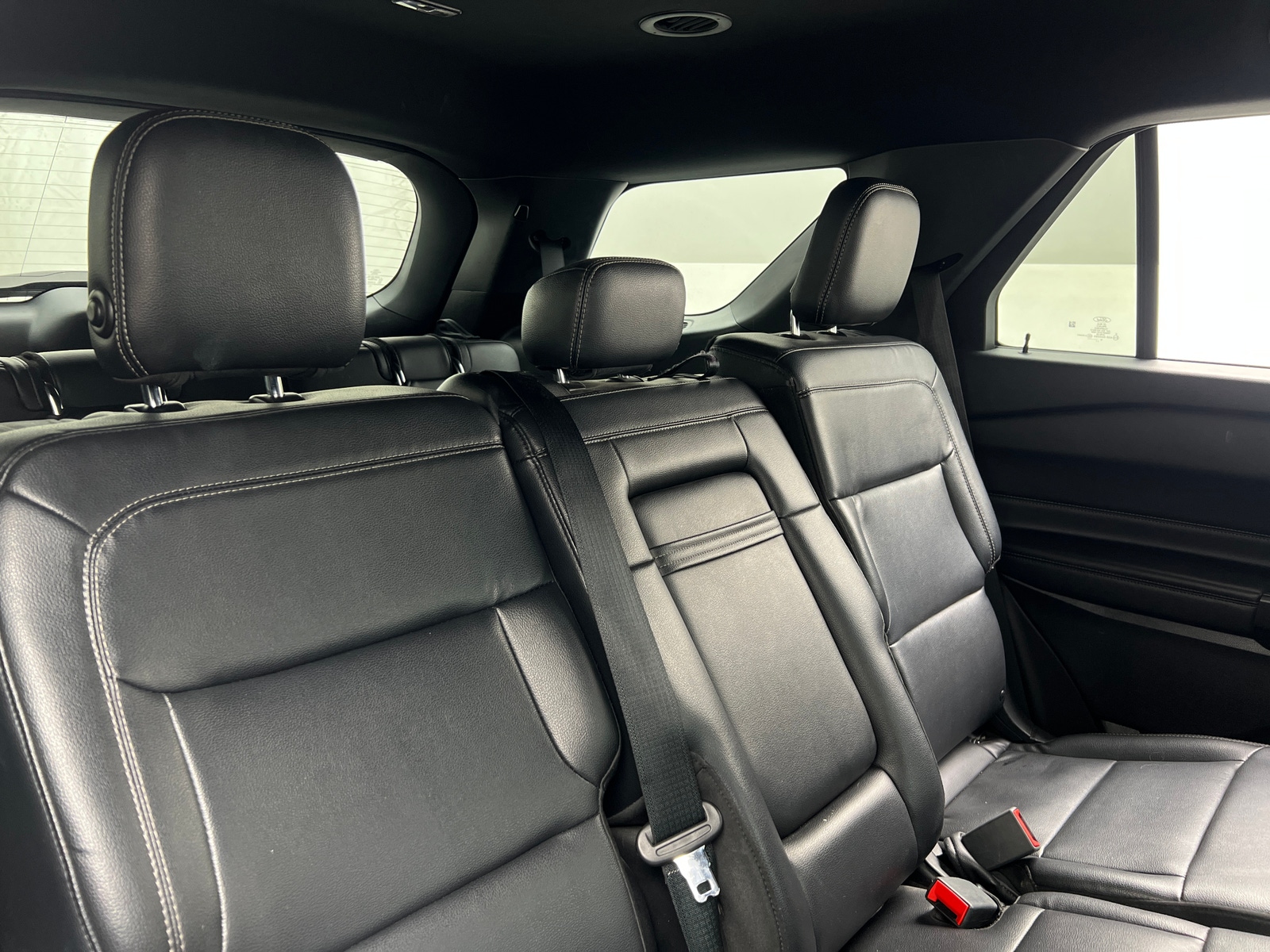 Thumbnail: 2020 Ford Explorer - 5
