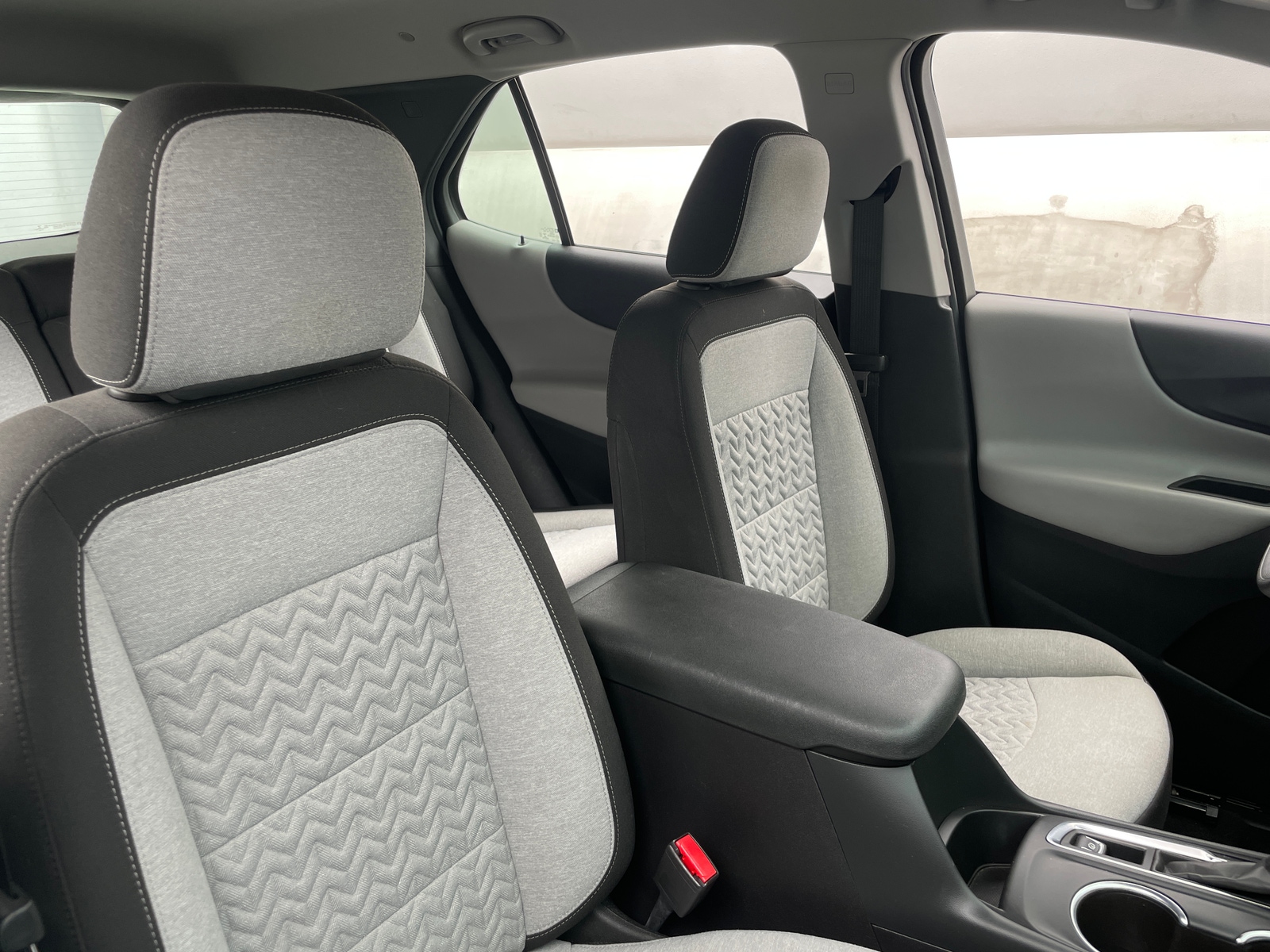 Thumbnail: 2022 Chevrolet Equinox - 2